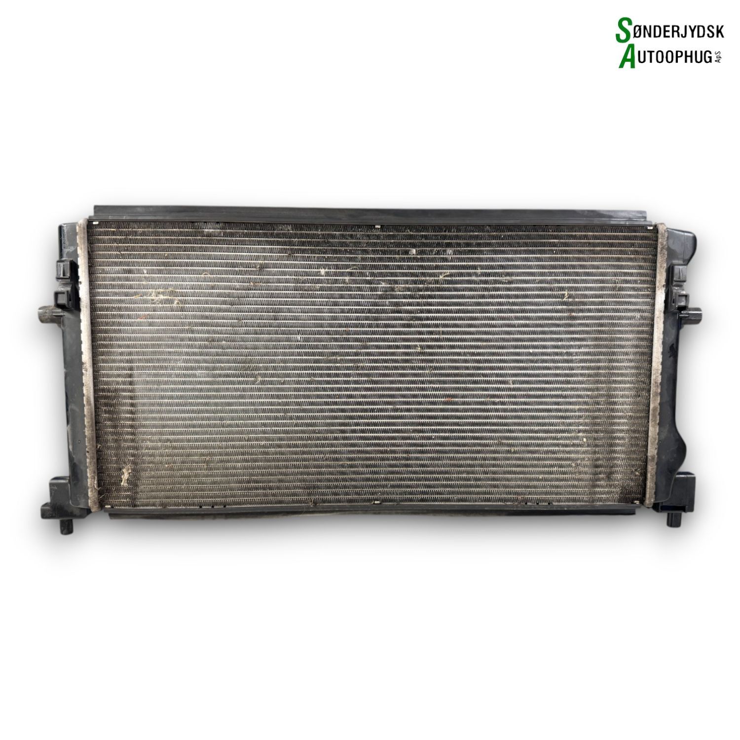 Skoda Octavia Køler Med OEM Nr. 5Q0121251EC Fra Skoda Ophugger