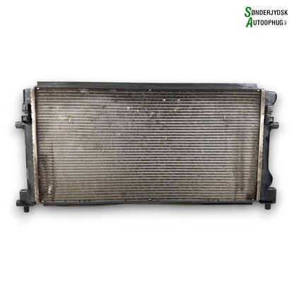 Skoda Octavia Køler Med OEM Nr. 5Q0121251EC Fra Skoda Ophugger