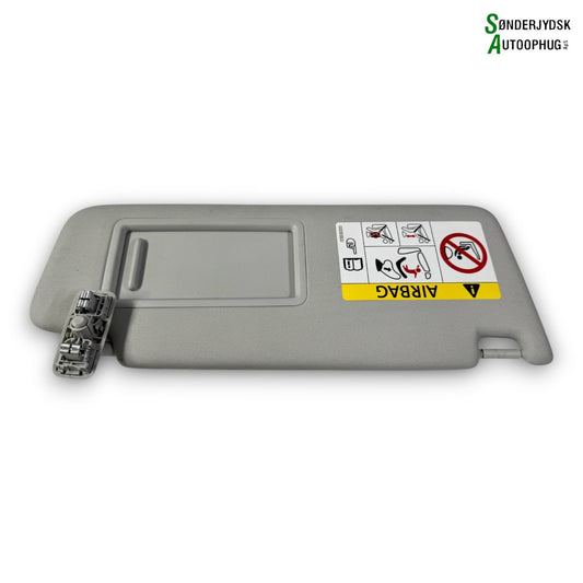 Skoda Octavia Solskærm Med OEM Nr. 5G0857552CB2F4 Fra Skoda Ophugger