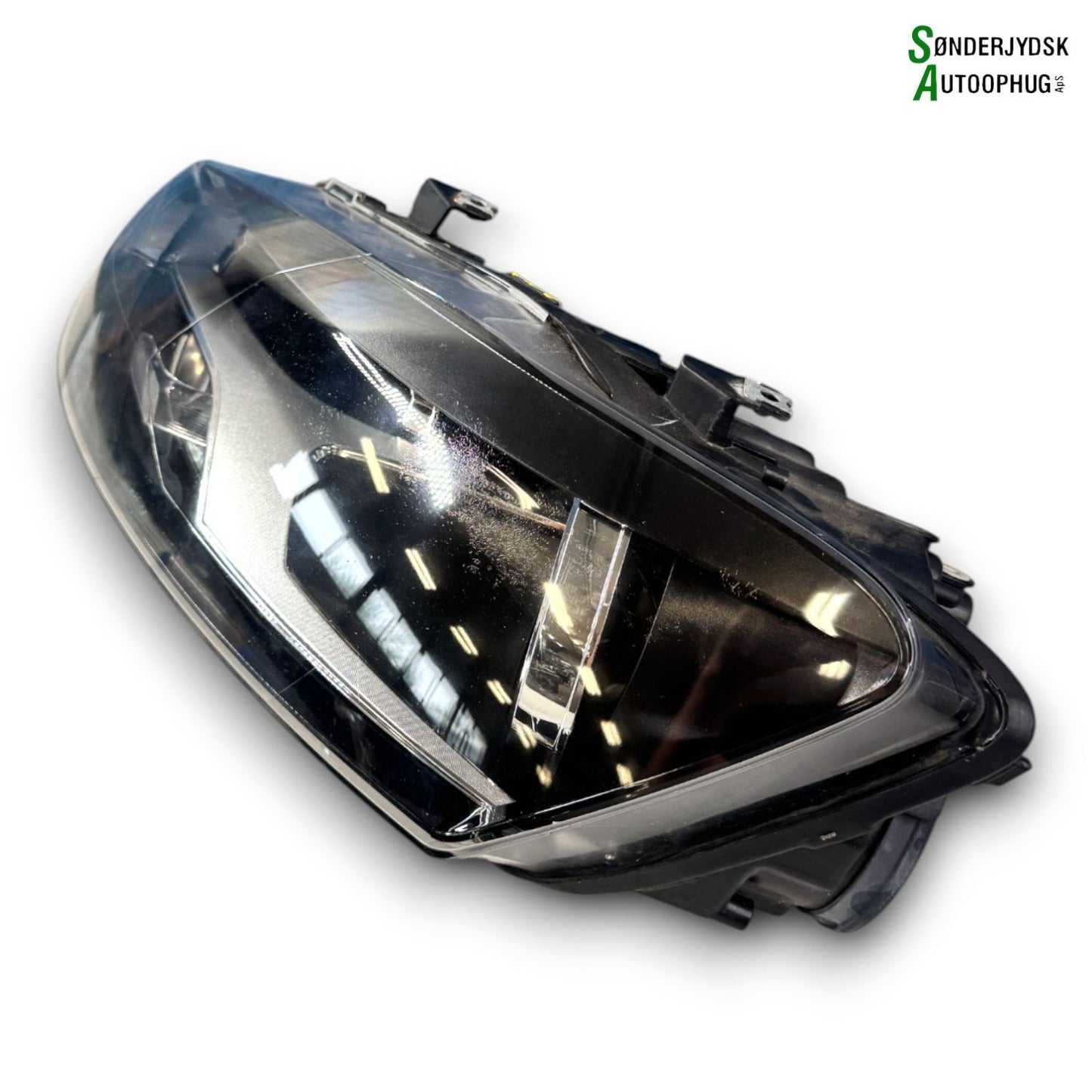 VW Polo 6R Forlygte Med OEM Nr. 6R1941007F Fra VW Ophugger