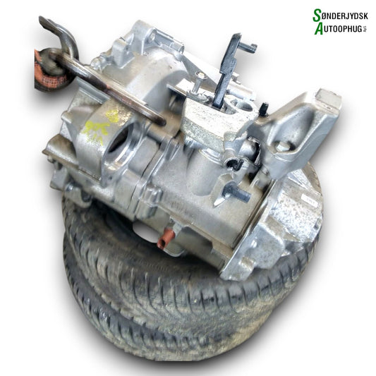 Skoda Octavia Gearkasse 6 Trin Med OEM Nr. RGN Fra Skoda Ophugger