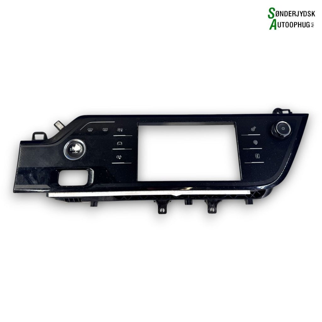 Citroen C4 Grand Picasso Radioforplade Med OEM Nr. 96778739XU Fra Citroen Ophugger