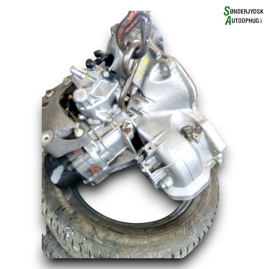 Opel Adam Gearkasse 5 Trin Med OEM Nr. 24580002 Fra Opel Ophugger