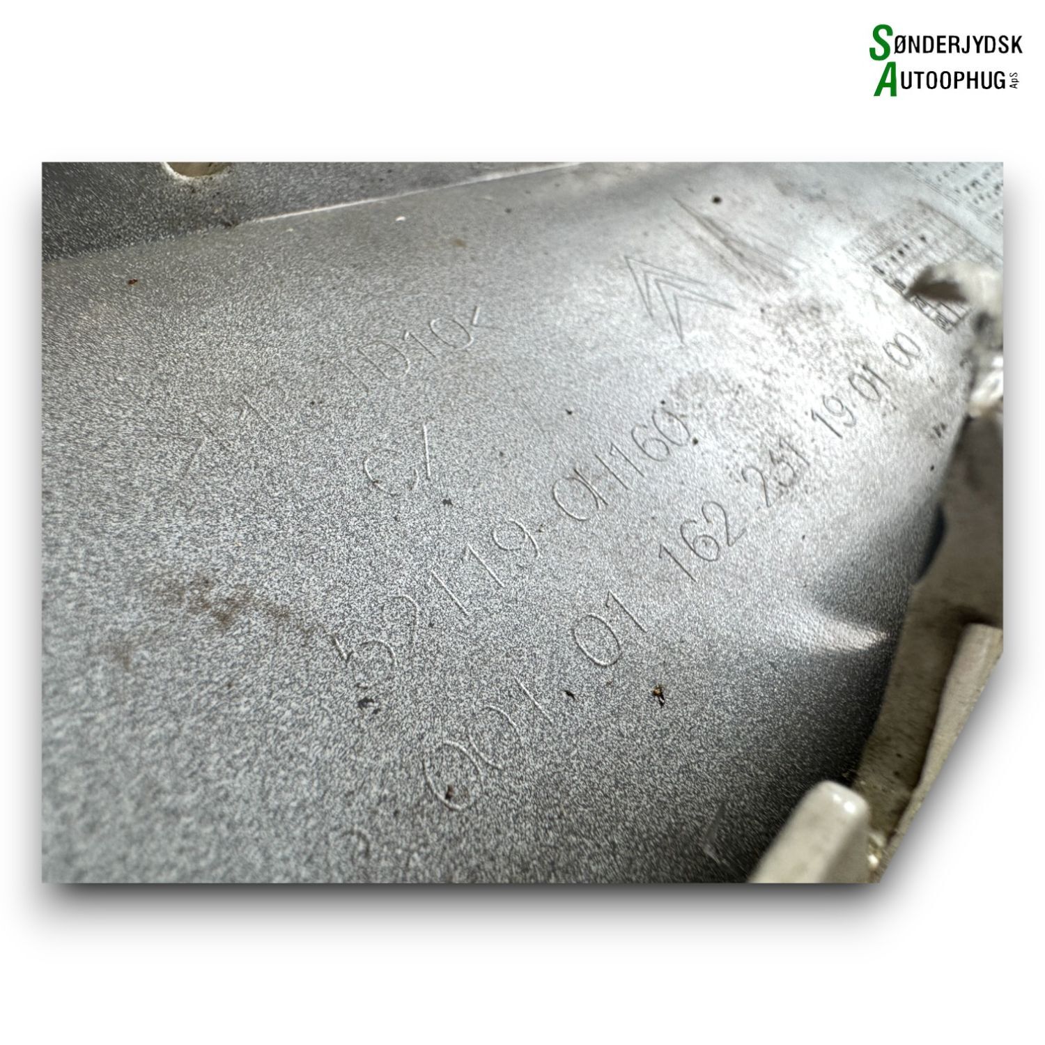 Citroen C1 Forkofanger Med OEM Nr. 1612227580 Fra Citroen Ophugger