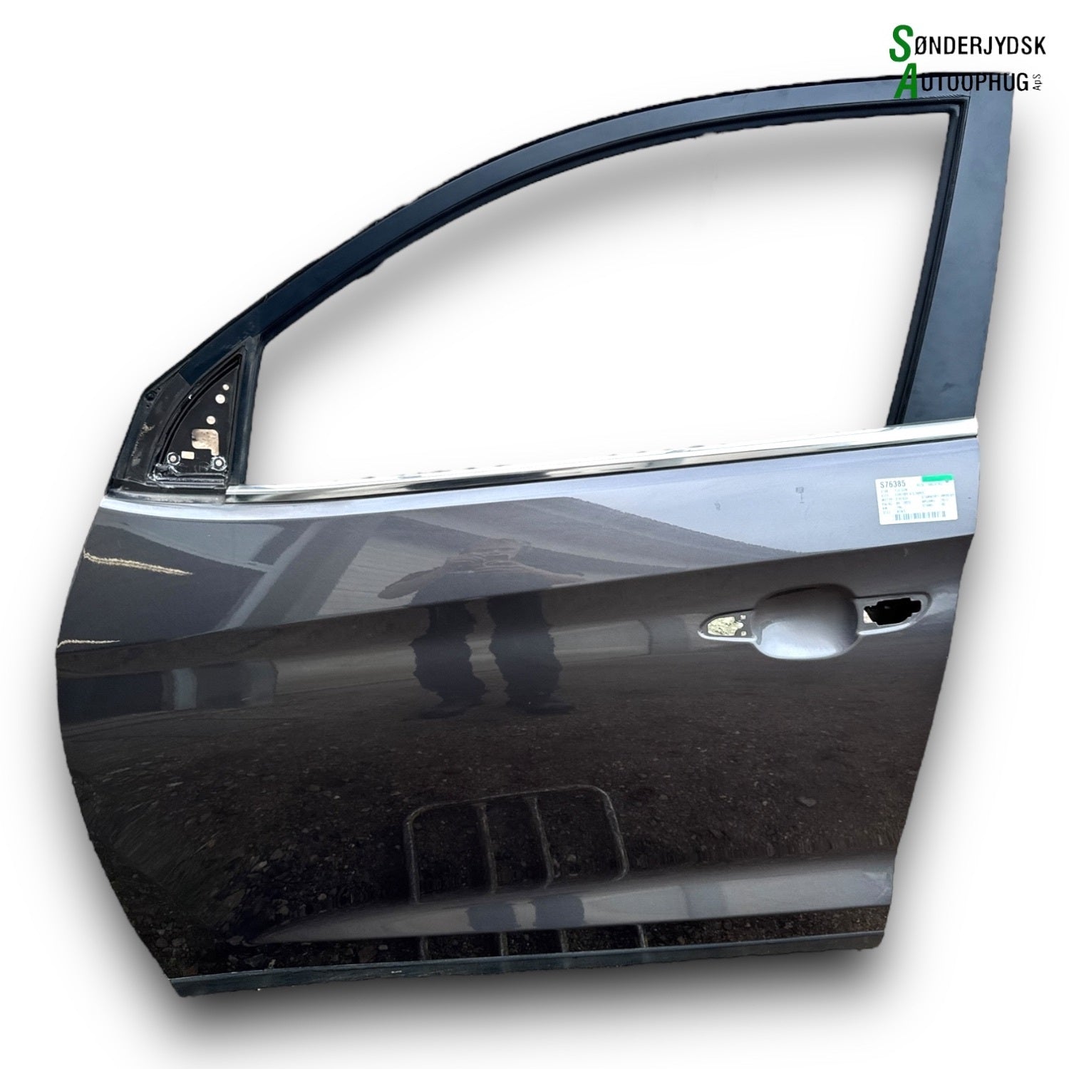 Hyundai Tucson Fordør V Med OEM Nr. 82210D3011 Fra Hyundai Ophugger