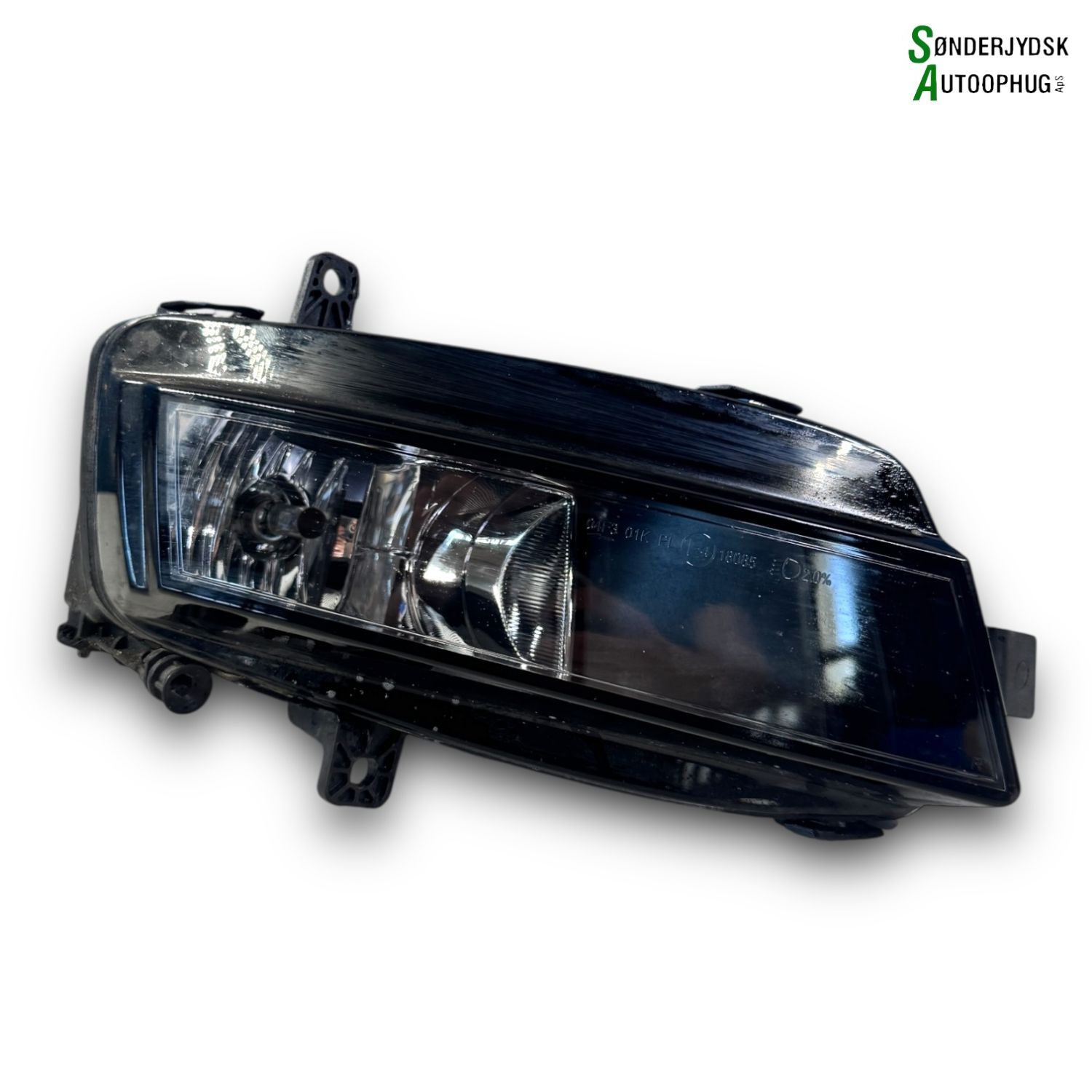 VW Golf 7 AU Tågelygte For Med OEM Nr. 5G0941662J Fra VW Ophugger