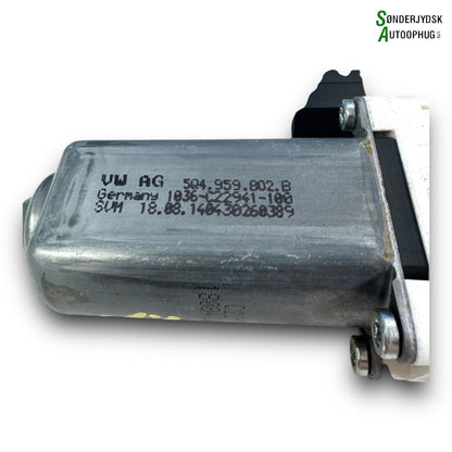 VW Golf 7 AU Rudemotor - Rudehejs Med OEM Nr. 5G4837462H Fra VW Ophugger