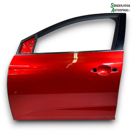 Renault Megane 4 Fordør V Med OEM Nr. 801010705R Fra Renault Ophugger