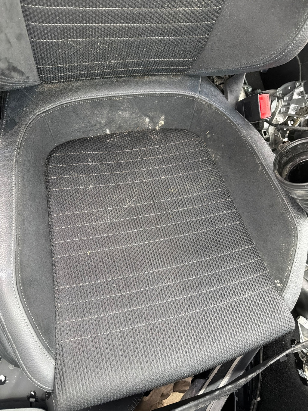 VW Scirocco III I3 Forsæde - Forstol Med OEM Nr. 1K8881516 Fra VW Ophugger