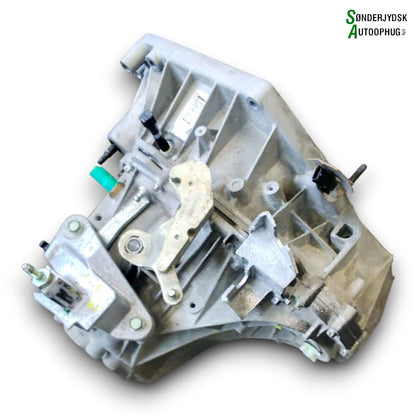Nissan Juke Gearkasse 6 Trin Med OEM Nr. 32010BV80A Fra Nissan Ophugger