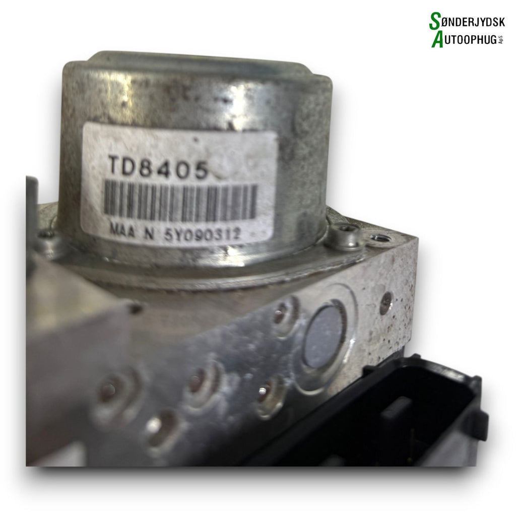 Nissan Juke ABS Pumpe Med OEM Nr. 47660BF12B Fra Nissan Ophugger
