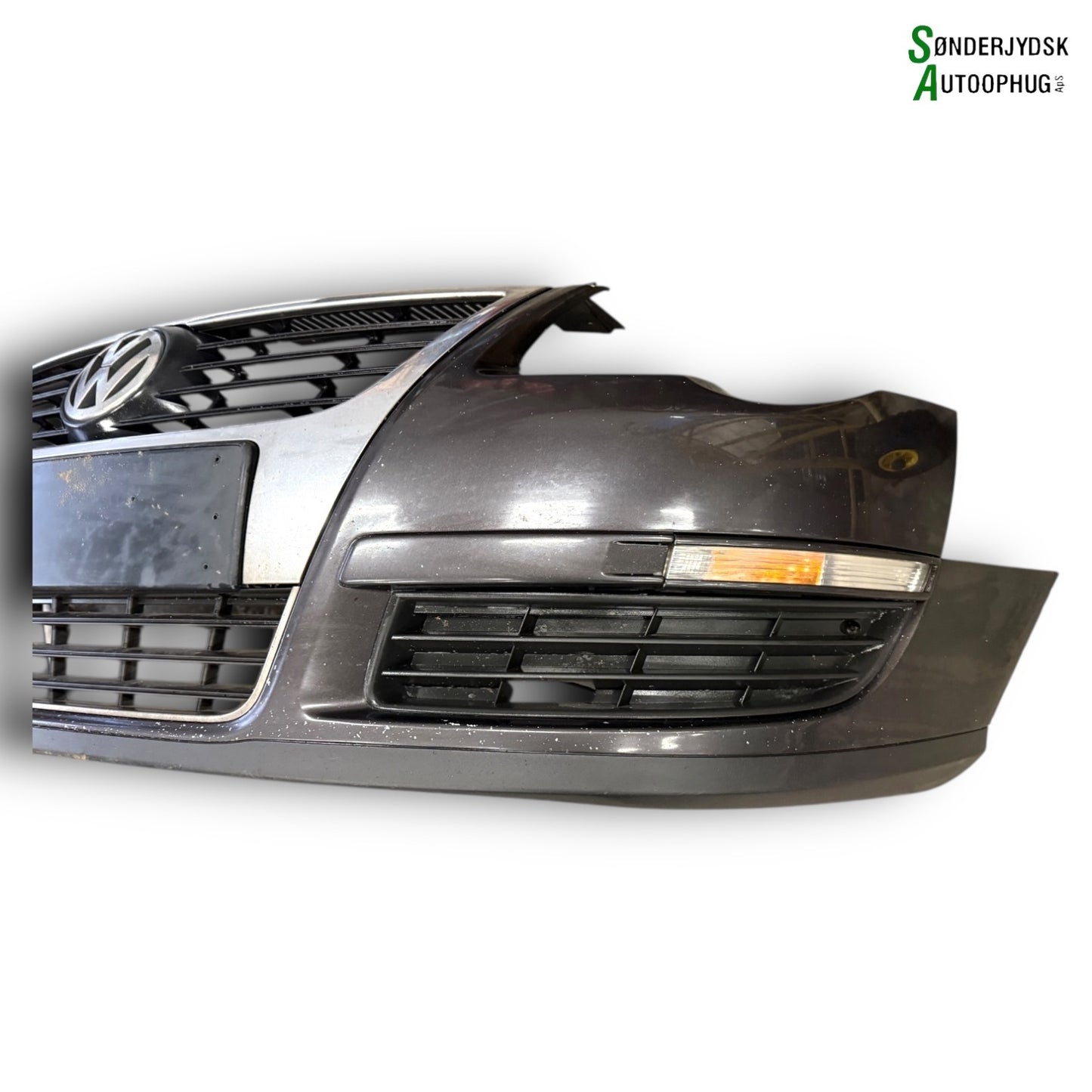 VW Passat 3C Forkofanger Med OEM Nr. 3C0807217D Fra VW Ophugger