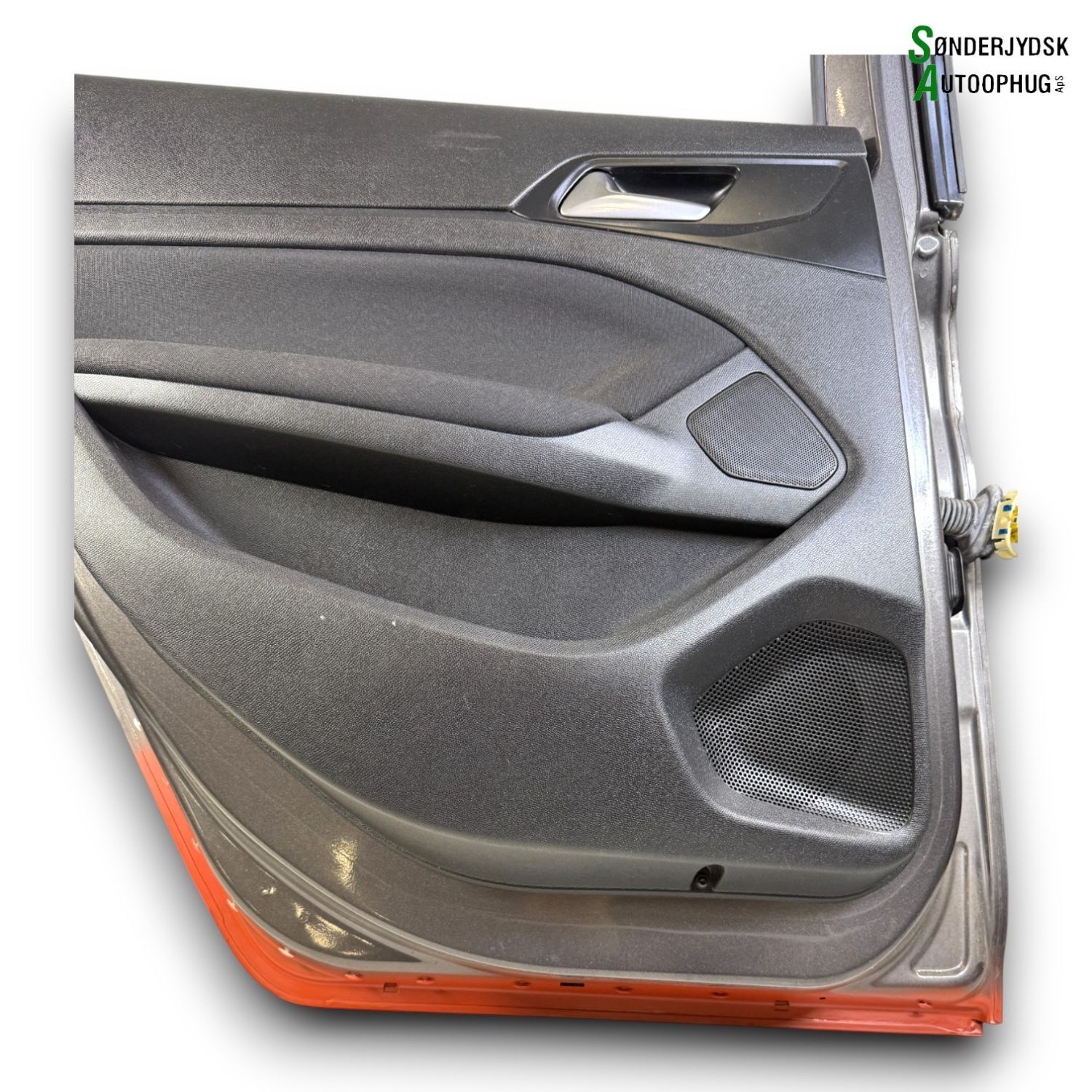 Peugeot 308 Bagdør V Med OEM Nr. 9802165680 Fra Peugeot Ophugger
