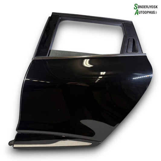 Renault Clio 4 Bagdør V Med OEM Nr. 821016403R Fra Renault Ophugger