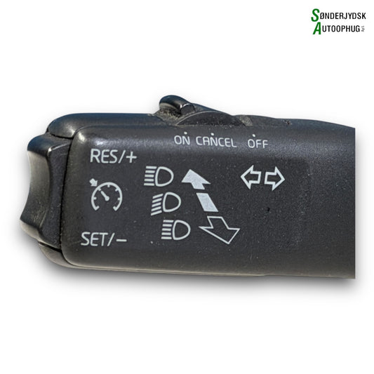 VW Up Kontakt Combi Med OEM Nr. 1S0953513D9B9 Fra VW Ophugger