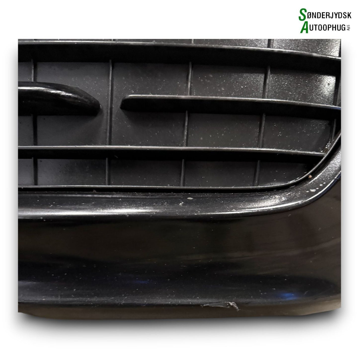 Mercedes A W169 Forkofanger Med OEM Nr. 1698852538 Fra Mercedes Ophugger