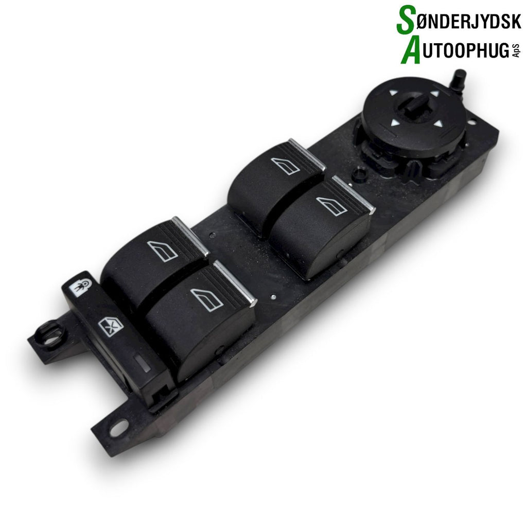 Ford Focus Kontakt Rudehejs Med OEM Nr. F1ET14A132JC Fra Ford Ophugger