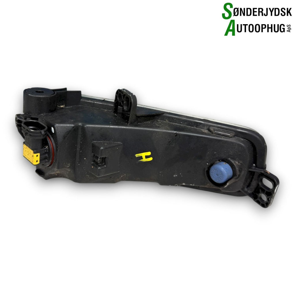 Ford Focus Tågelygte For Med OEM Nr. 1874687 Fra Ford Ophugger