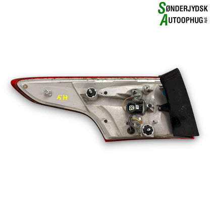 Ford Focus Baglygte Med OEM Nr. 2033122 Fra Ford Ophugger