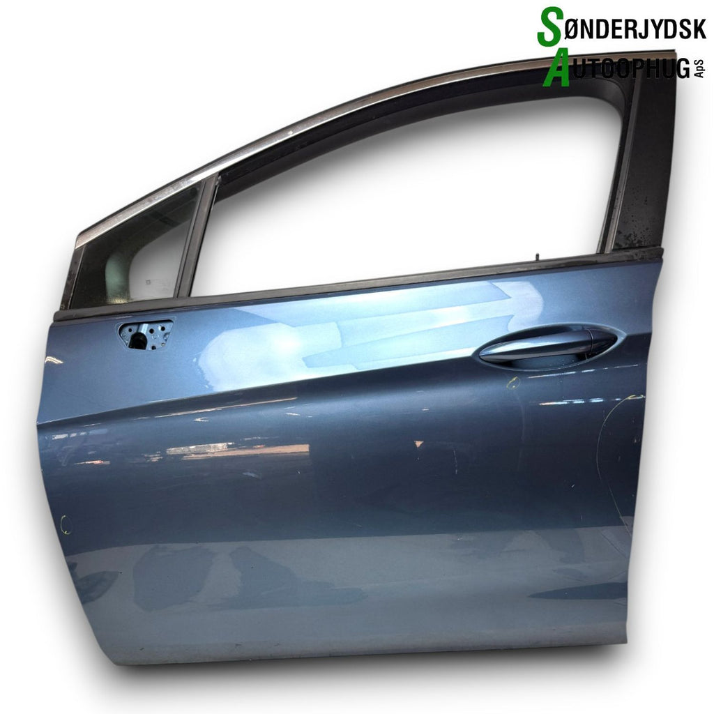 Opel Astra K Fordør V Med OEM Nr. 39028989 Fra Opel Ophugger
