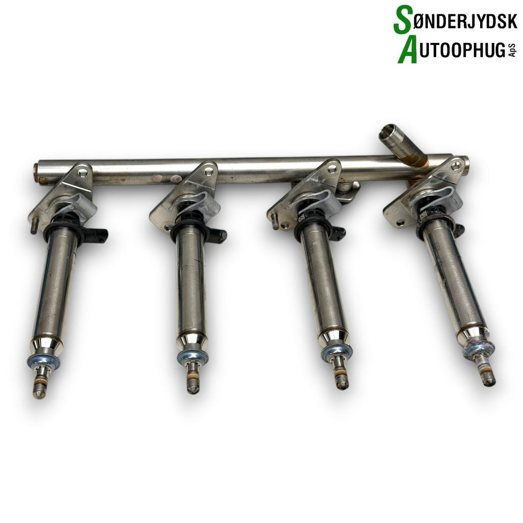 Mercedes-Benz Mercedes C W205 Dyse Med OEM Nr. A2780700687 Fra Mercedes-Benz Ophugger