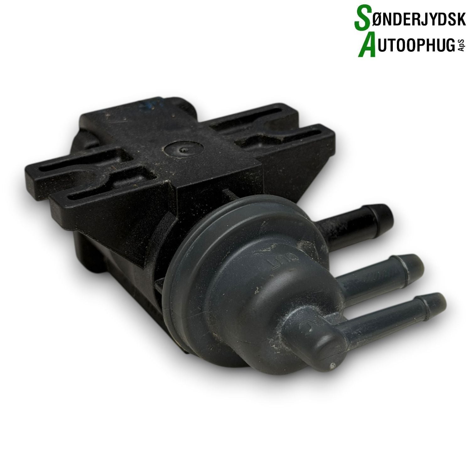 Ford Focus Vacuum Ventil Med OEM Nr. 2224475 Fra Ford Ophugger