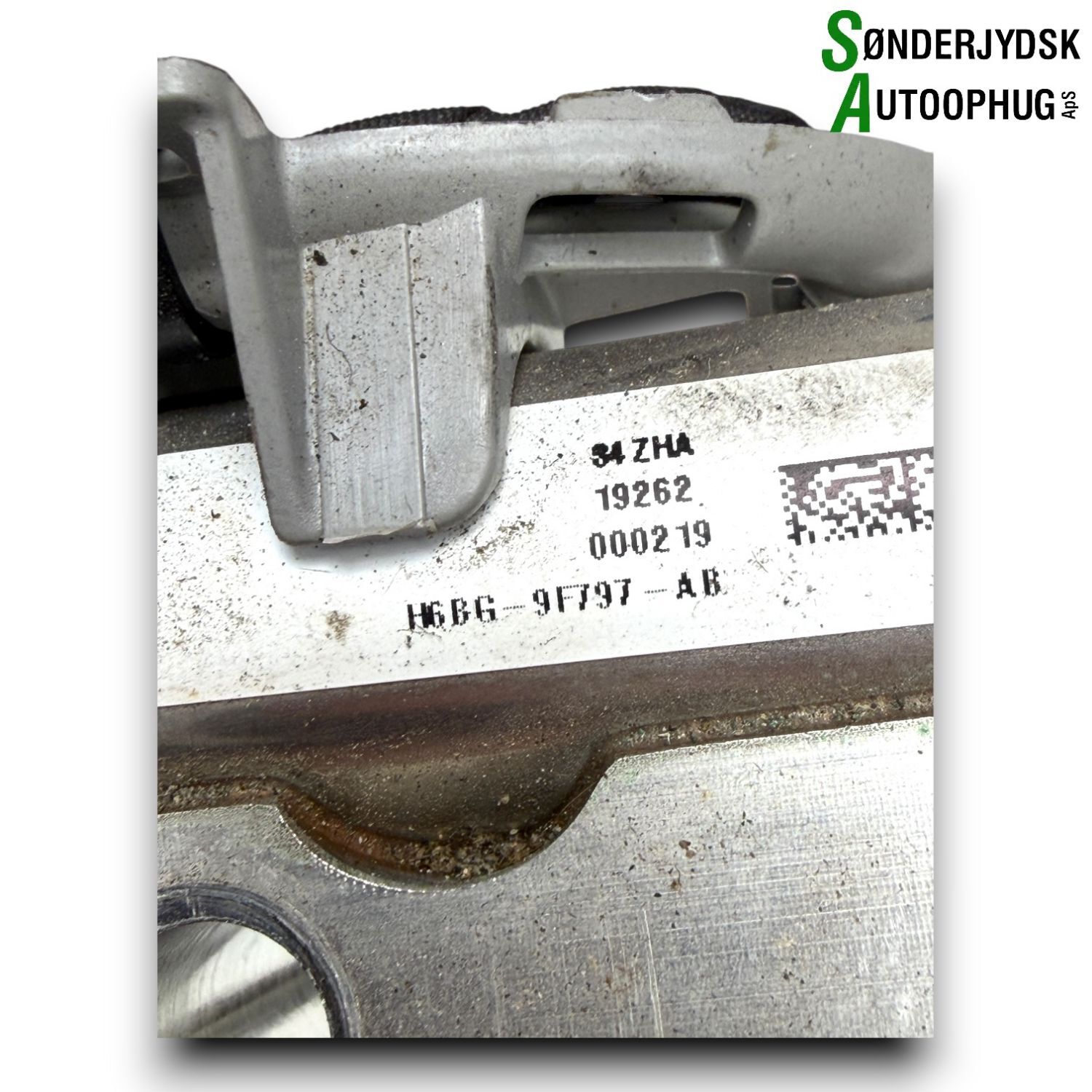 Ford Focus Dyse Med OEM Nr. 2830933 Fra Ford Ophugger