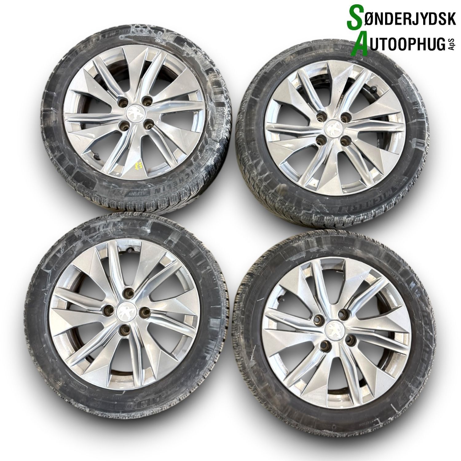 Peugeot 208 Fælge M/Vinter Dæk   Med OEM Nr. 9828185580 Fra Peugeot Ophugger