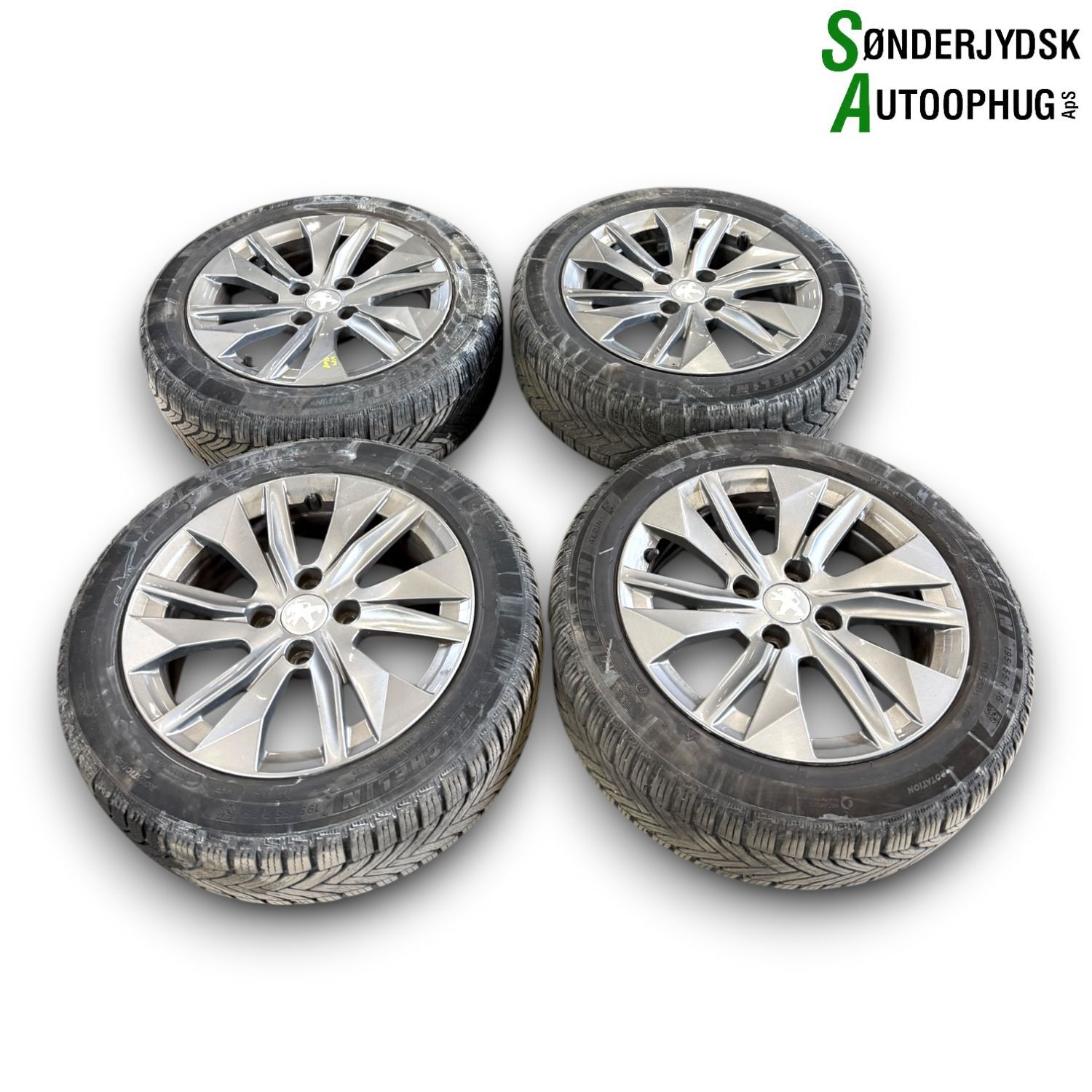 Peugeot 208 Fælge M/Vinter Dæk   Med OEM Nr. 9828185580 Fra Peugeot Ophugger