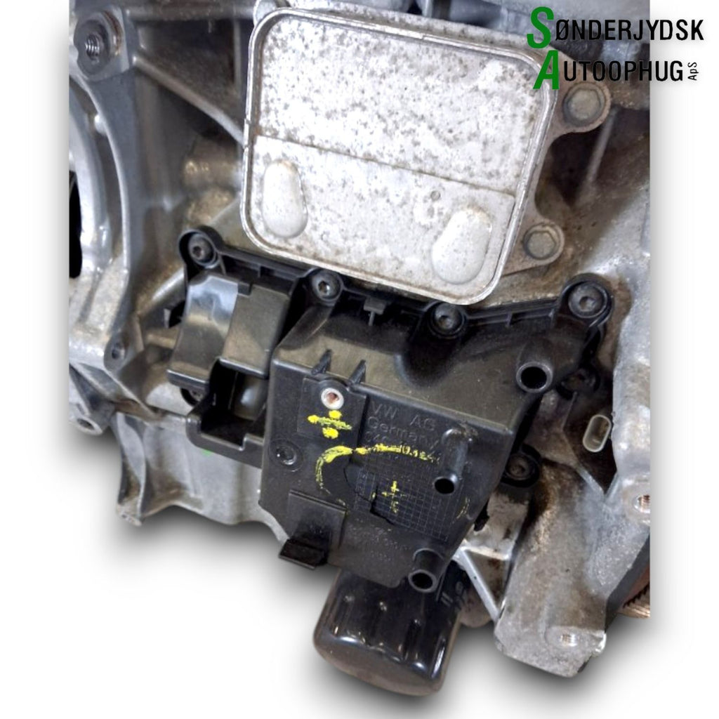 Audi A1 Motor Med OEM Nr. CHZB Fra Audi Ophugger