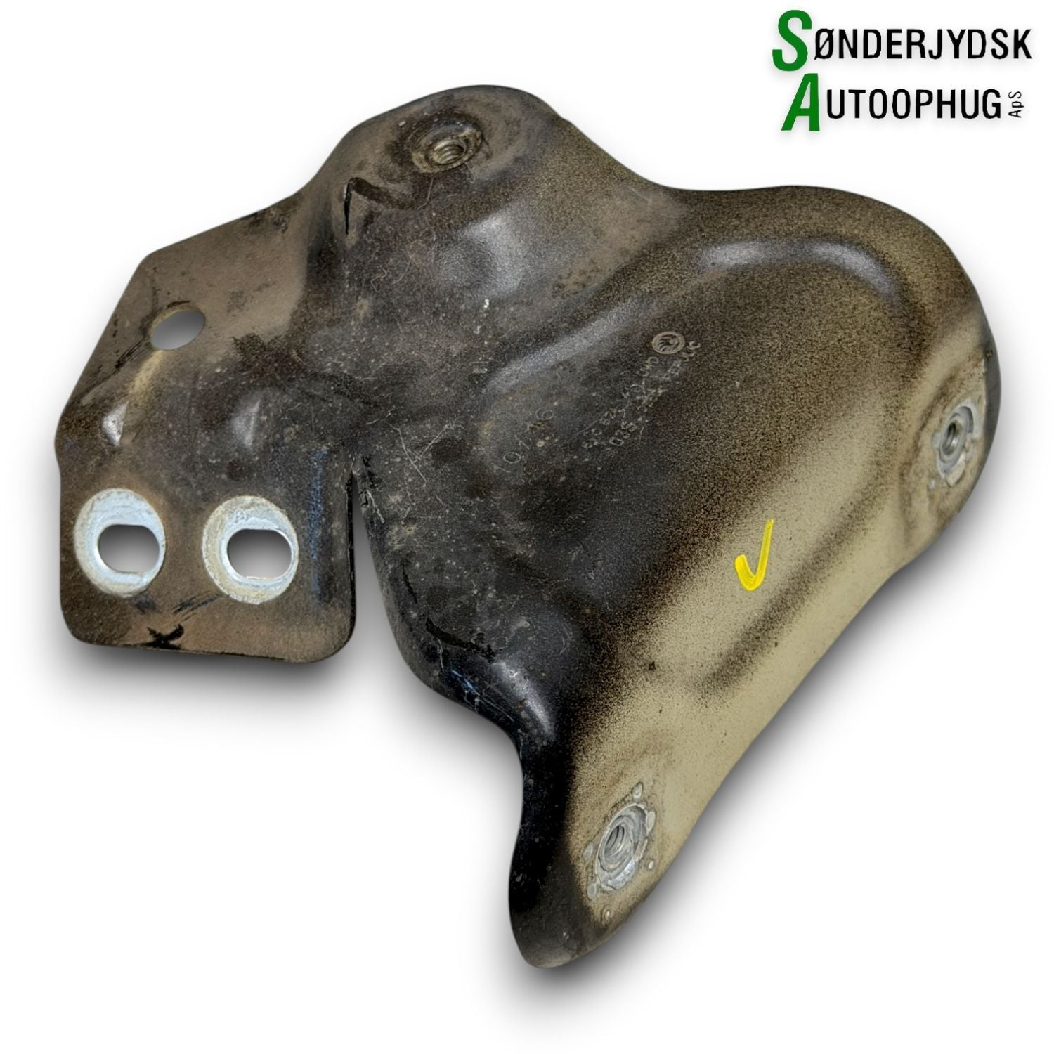 Skoda Fabia Kofanger Holder Vf Med OEM Nr. 6V0821141 Fra Skoda Ophugger