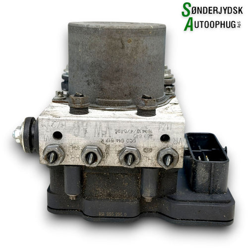 Skoda Fabia ABS Pumpe Med OEM Nr. 6C0614517R Fra Skoda Ophugger