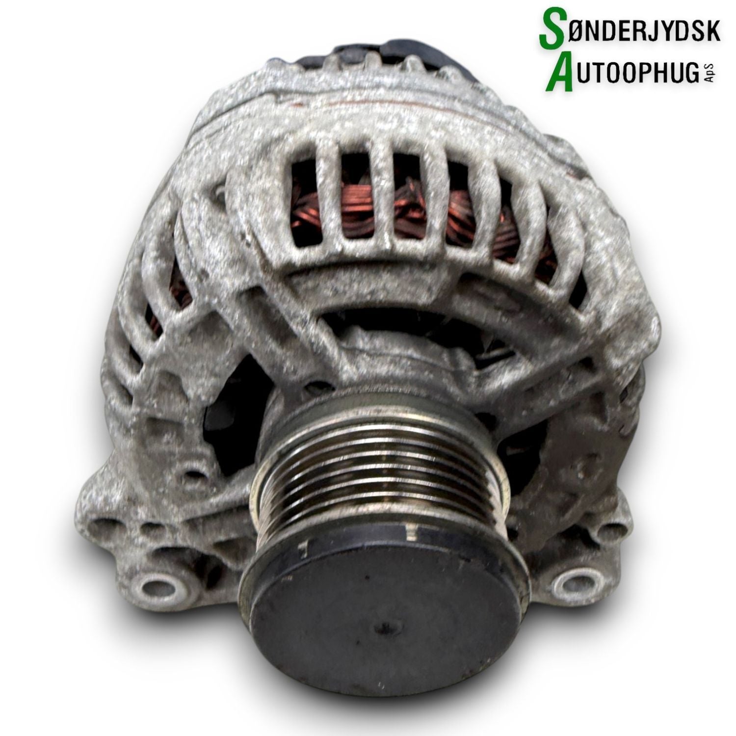 Skoda Octavia Generator Med OEM Nr. 03F903023C Fra Skoda Ophugger