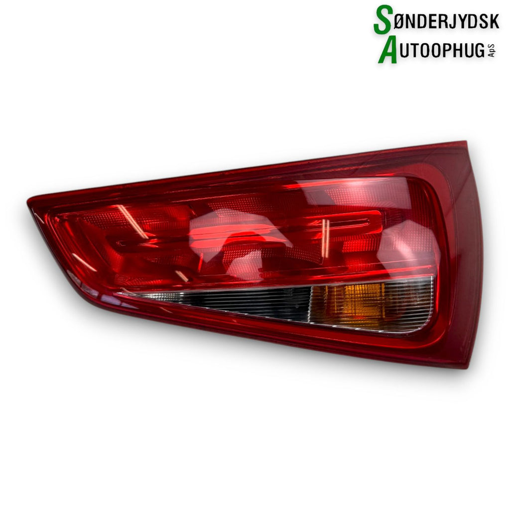 Audi A1 Baglygte Med OEM Nr. 8X0945094 Fra Audi Ophugger