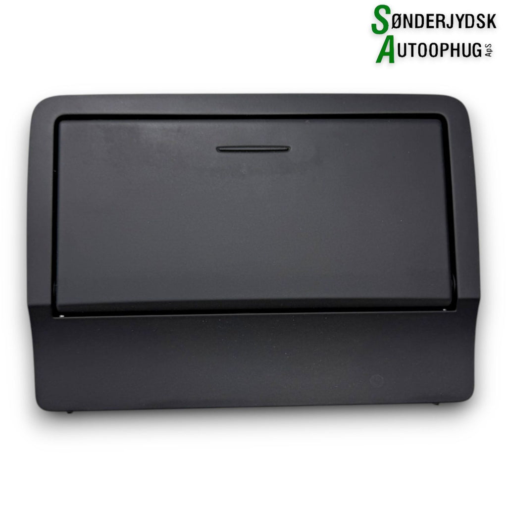 Audi A1 Radio, Multi Display Med OEM Nr. 8X0857273B Fra Audi Ophugger