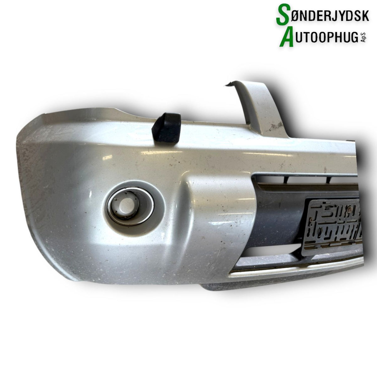 Nissan X-Trail T30 Forkofanger Med OEM Nr. 62022EQ325 Fra Nissan Ophugger