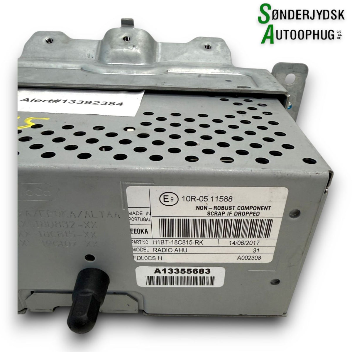 Ford Fiesta 8 Radio M/Cd Med OEM Nr. H1BT18C815RK Fra Ford Ophugger
