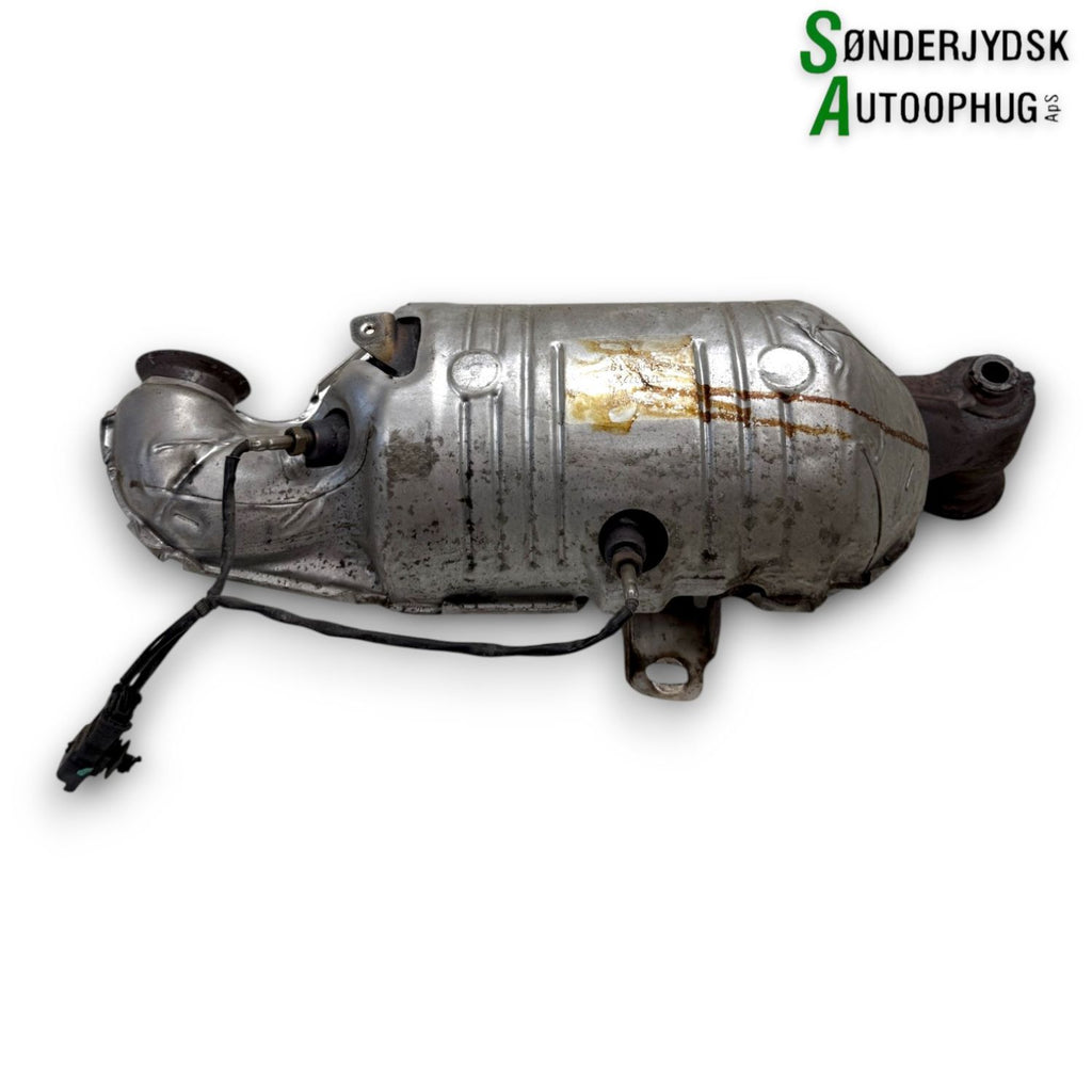 Peugeot 208 Katalysator Med OEM Nr. 9823467180 Fra Peugeot Ophugger