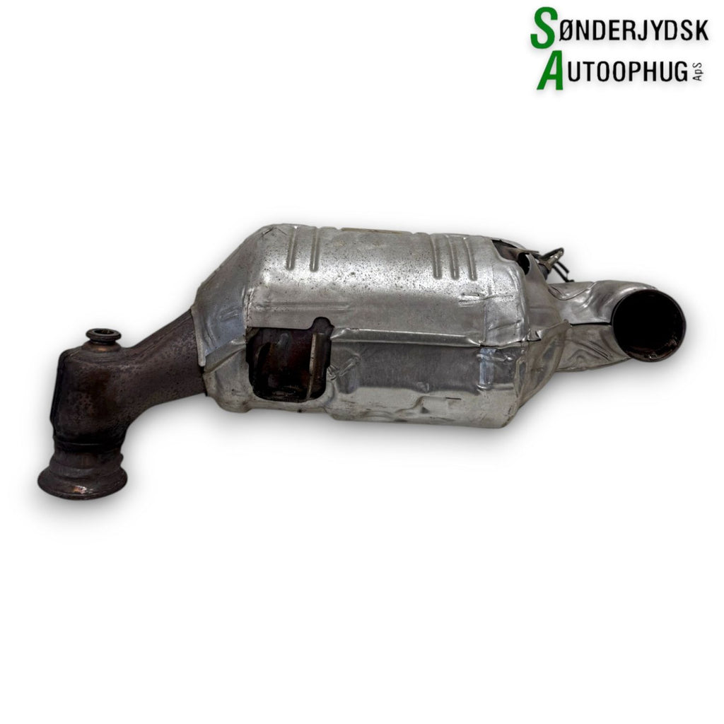 Peugeot 208 Katalysator Med OEM Nr. 9823467180 Fra Peugeot Ophugger
