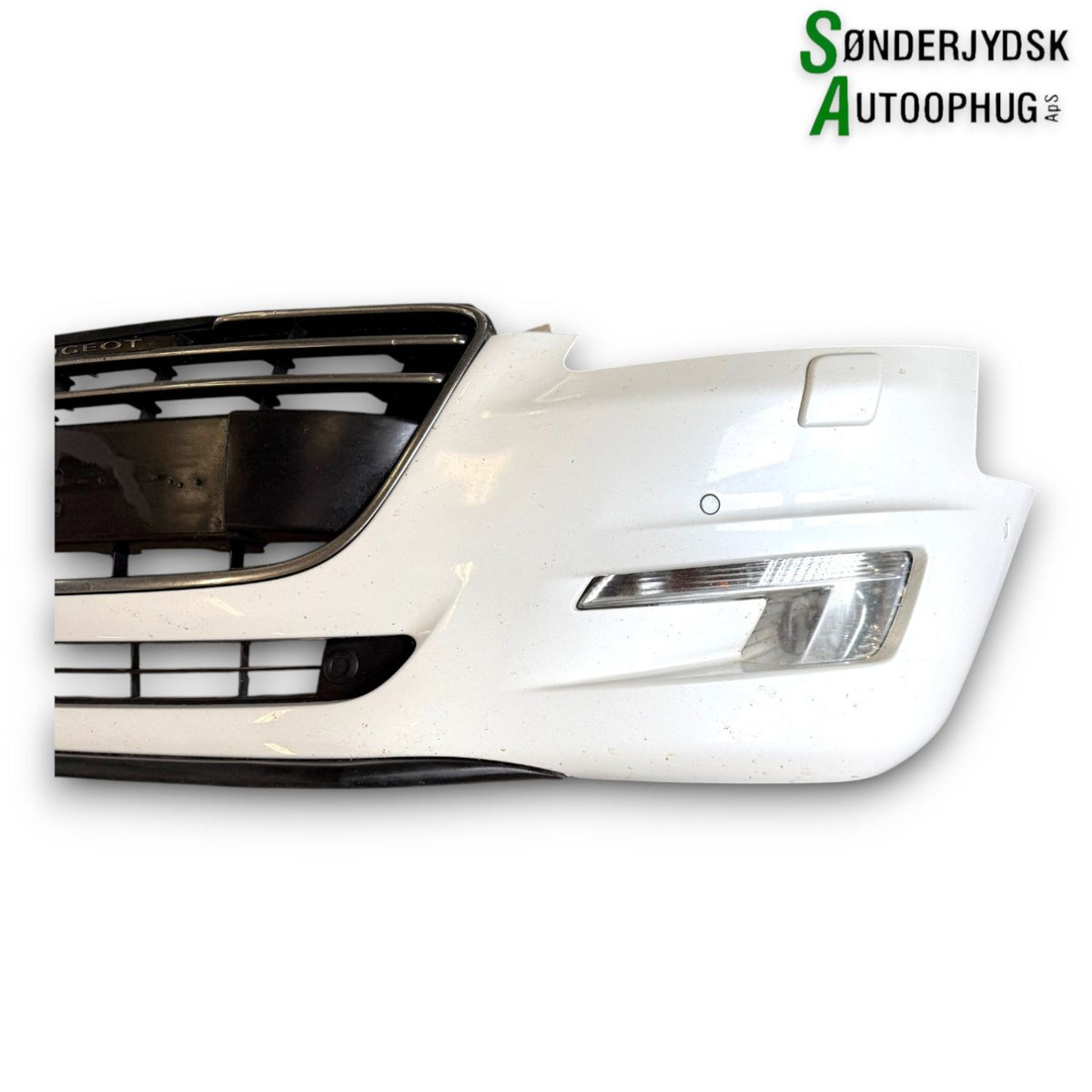 Peugeot 508 Forkofanger Med OEM Nr. 7401WJ Fra Peugeot Ophugger