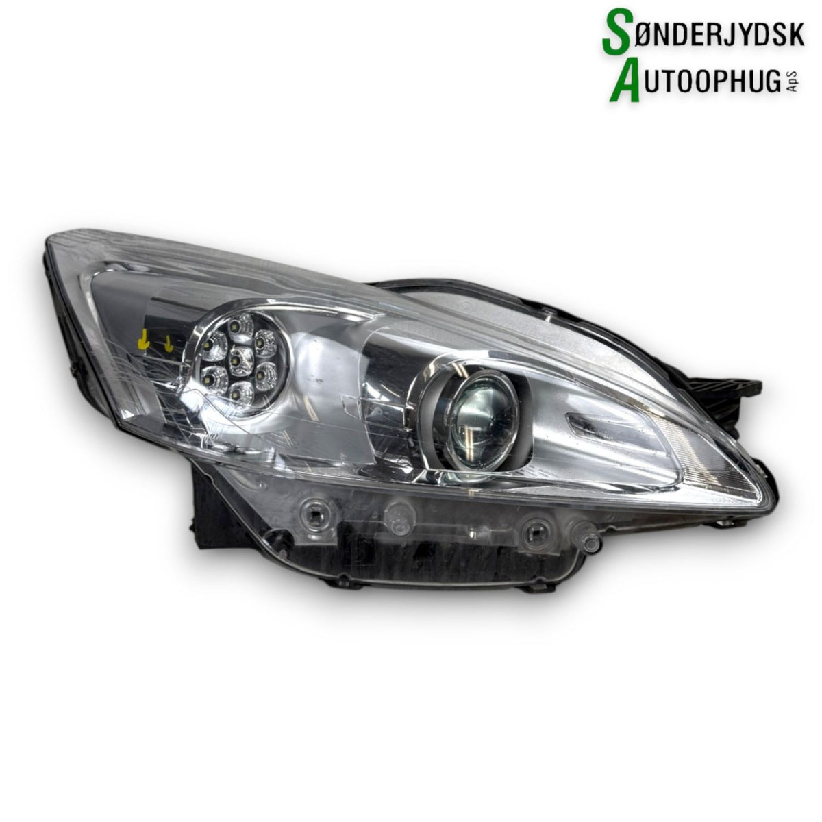 Peugeot 508 Forlygte Med OEM Nr. 6224L8 Fra Peugeot Ophugger