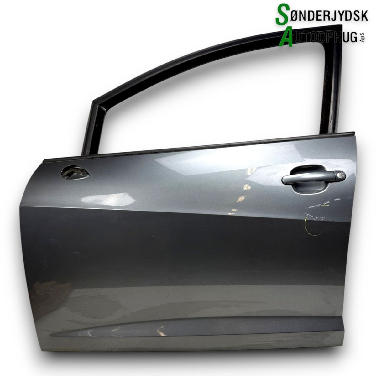 Seat Ibiza Fordør V Med OEM Nr. 6J4831055 Fra Seat Ophugger