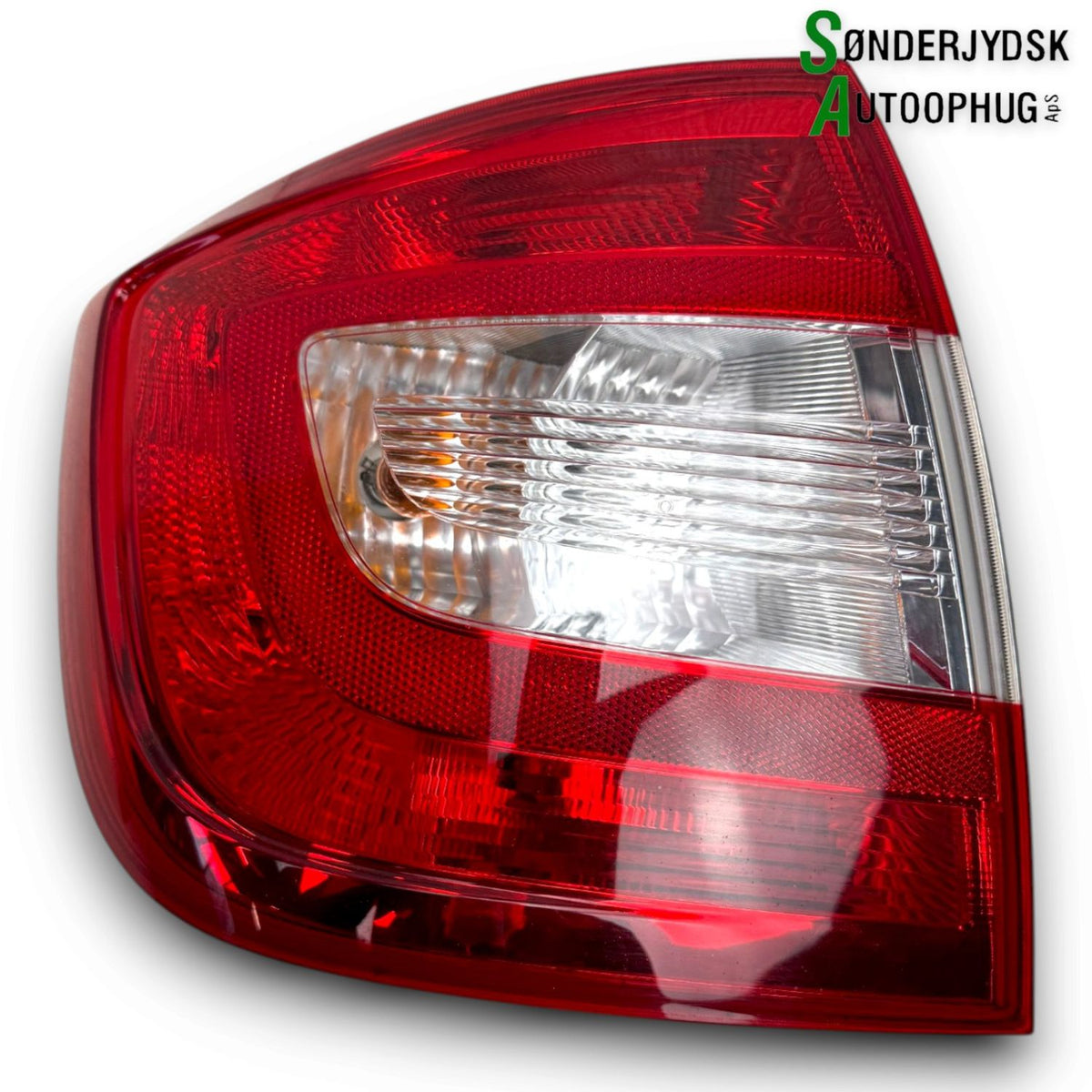 Skoda Rapid Baglygte Med OEM Nr. 5JH945111 Fra Skoda Ophugger