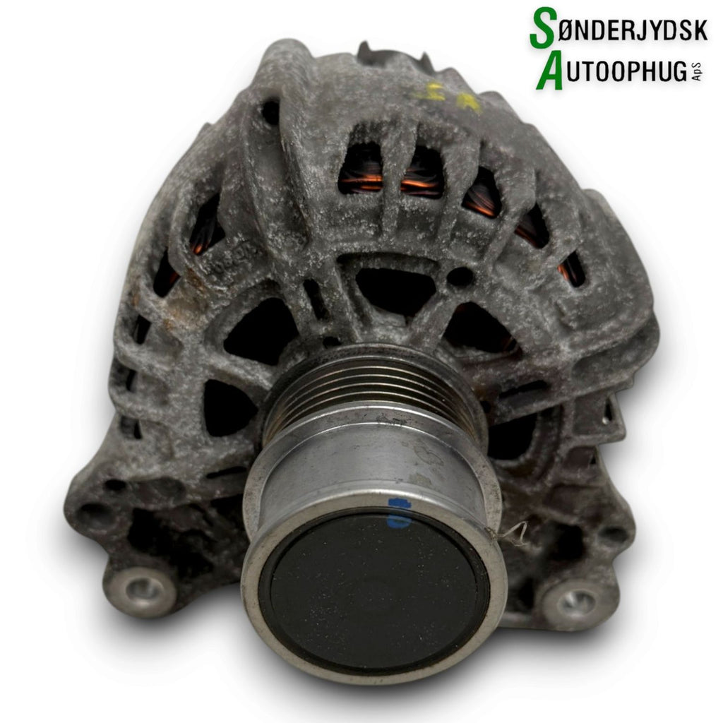 Skoda Rapid Generator Med OEM Nr. 04E903015 Fra Skoda Ophugger