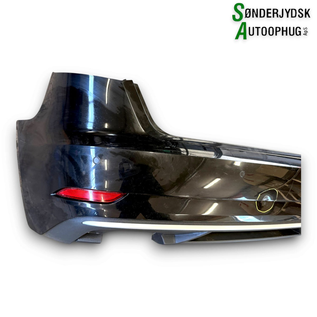 Audi A3 8V Bagkofanger Med OEM Nr. 8V4807067LGRU Fra Audi Ophugger