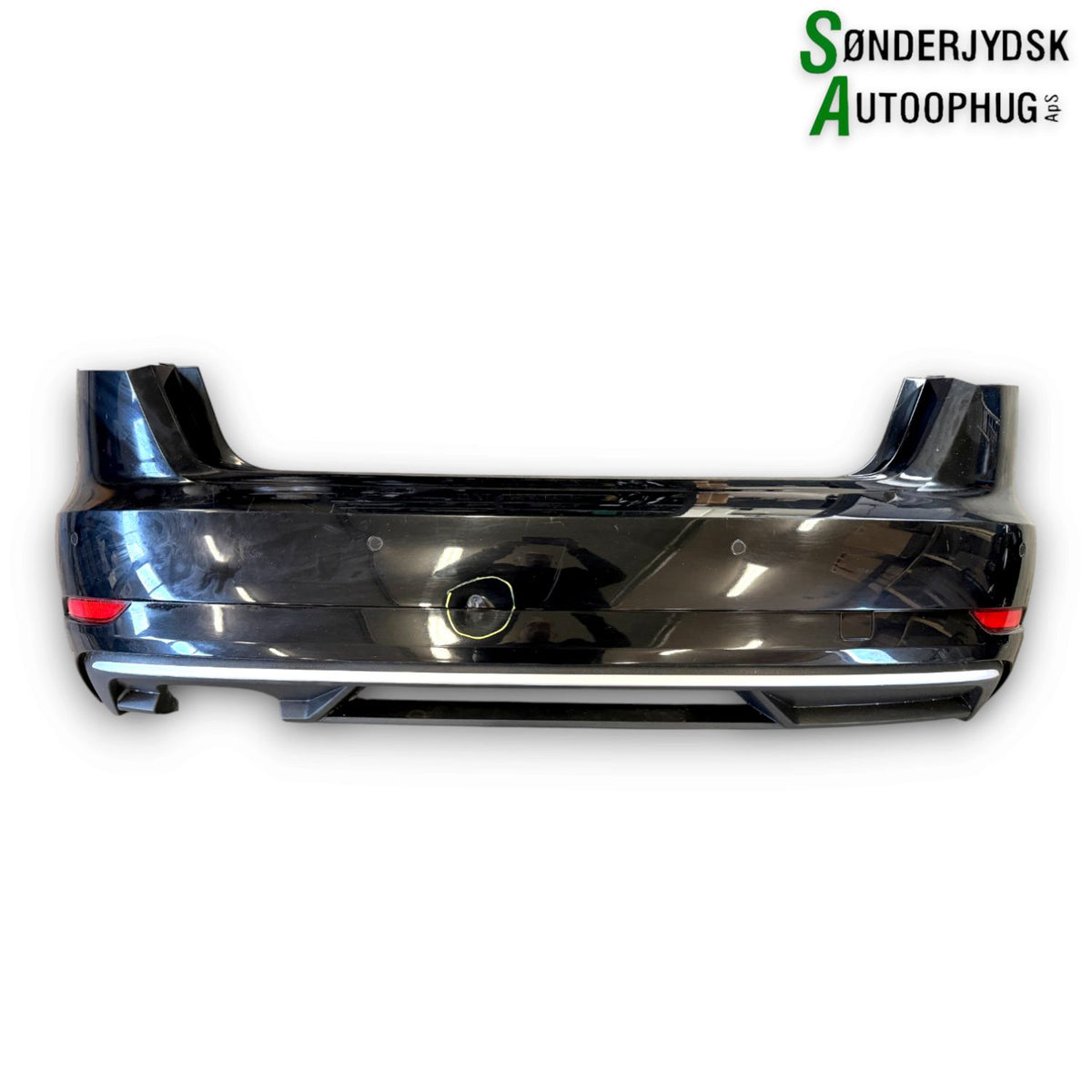 Audi A3 8V Bagkofanger Med OEM Nr. 8V4807067LGRU Fra Audi Ophugger