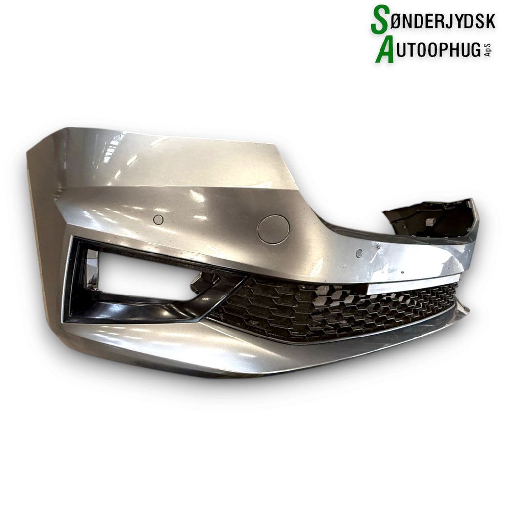 Skoda Fabia Forkofanger Med OEM Nr. 6VA807217G Fra Skoda Ophugger