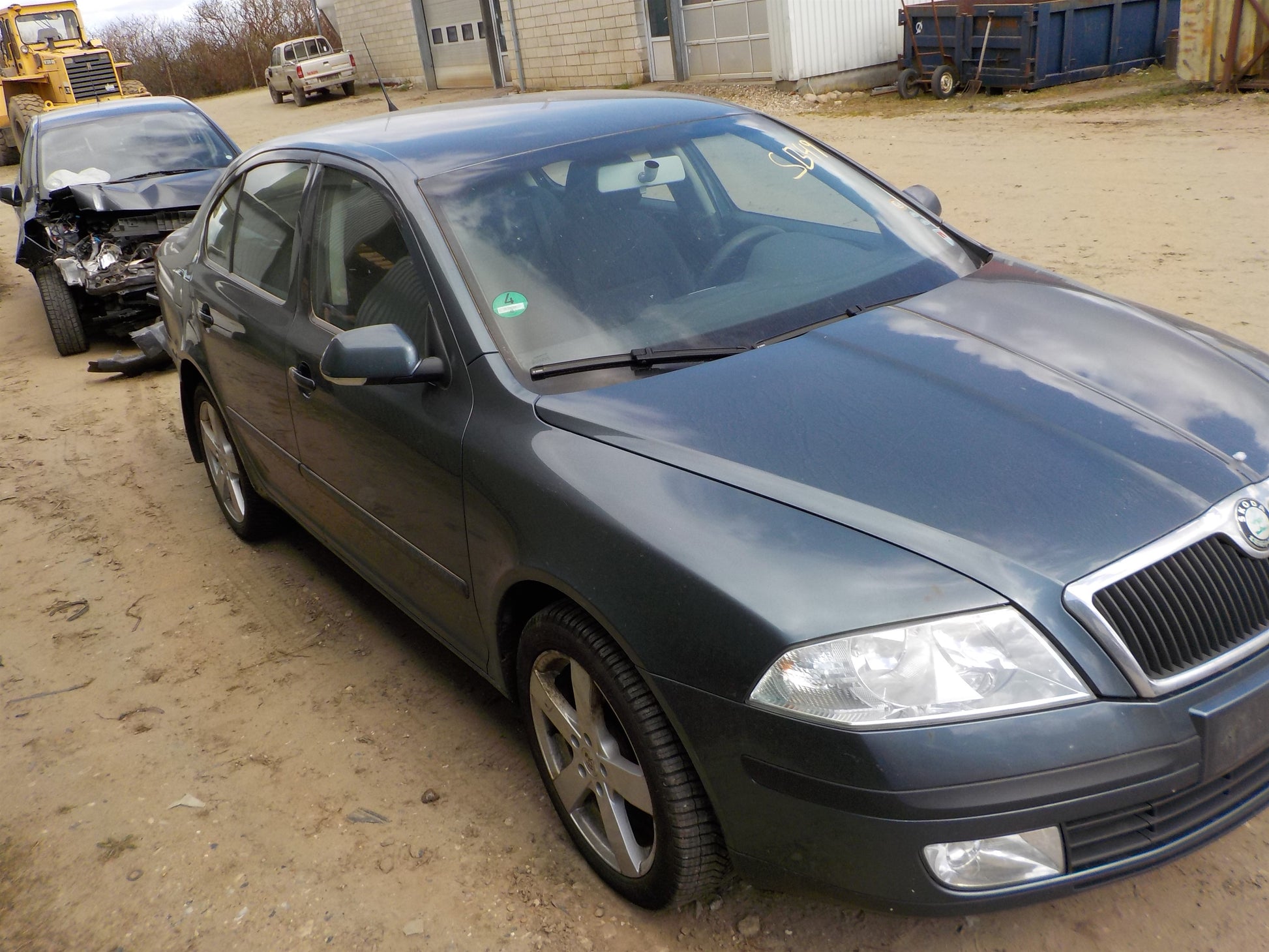 Skoda Octavia Pluk-Selv-Bil Med OEM Nr. TMBCS61Z462178529 Fra Skoda Ophugger