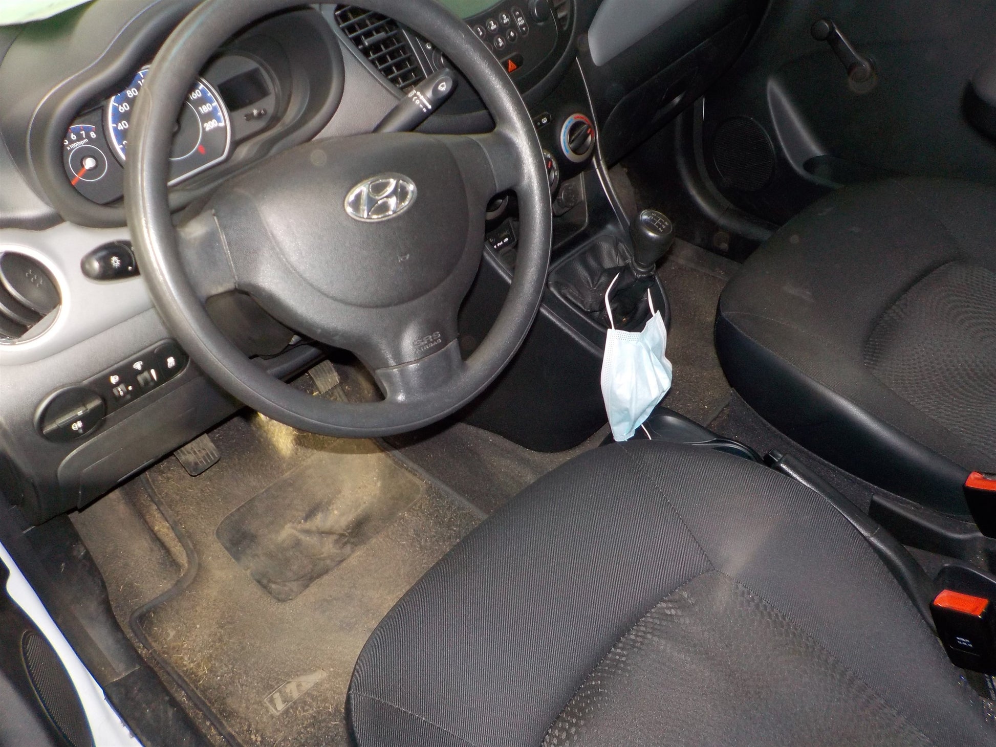 Hyundai I10 Pluk-Selv-Bil Med OEM Nr. Ophugger Fra Hyundai Ophugger