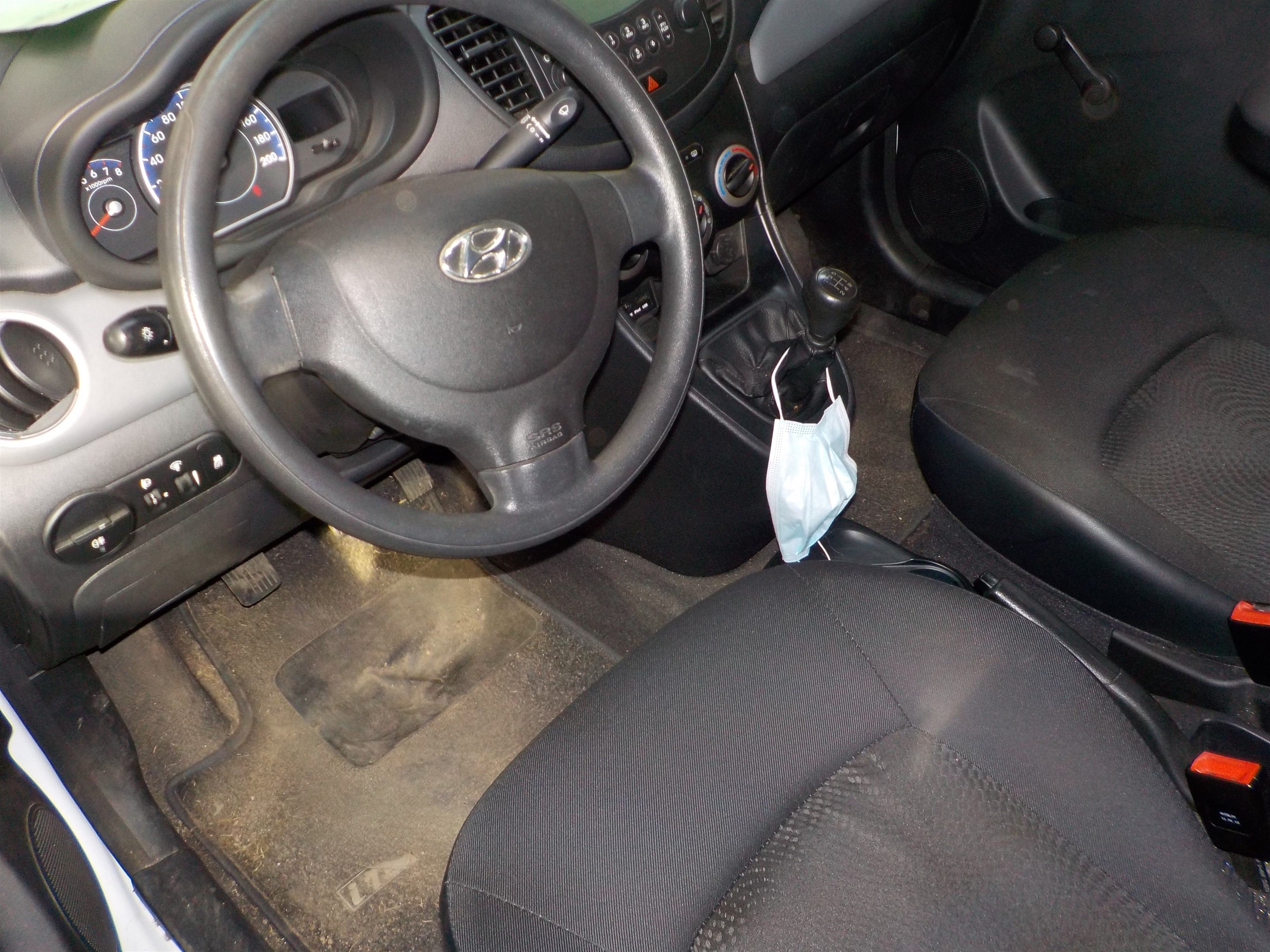 Hyundai I10 Pluk-Selv-Bil Med OEM Nr. Ophugger Fra Hyundai Ophugger